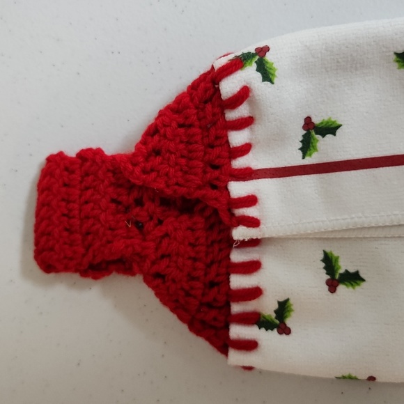 New Christmas Theme 3pc Set Handmade Kitchen Hand Towels Lot # 2 - Picture 11 of 12